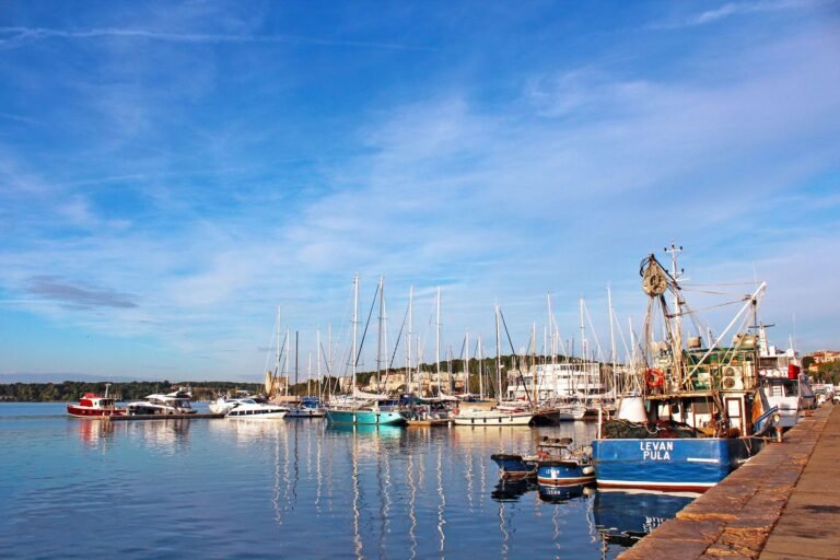 mark felix pisan jr il gypo3csm unsplash